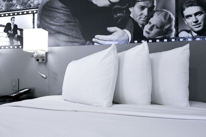 Room 21 of 31
