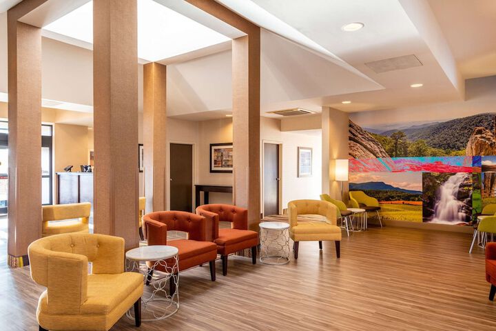Hotel Interior 17 of 45