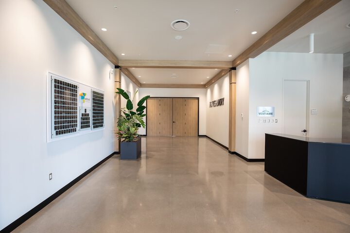 Ballroom/Hall 95 of 124