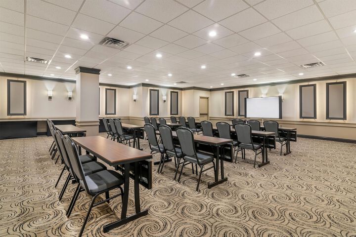 Best Western Plus Waltham Boston