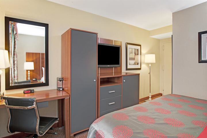 Room 22 of 30