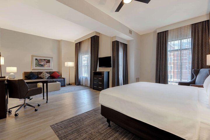 Room 45 of 84