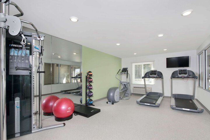 WoodSpring Suites Savannah Pooler