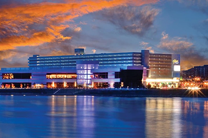 Hampton Inn & Suites Pittsburgh-Downtown