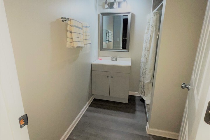 Room 32 of 44