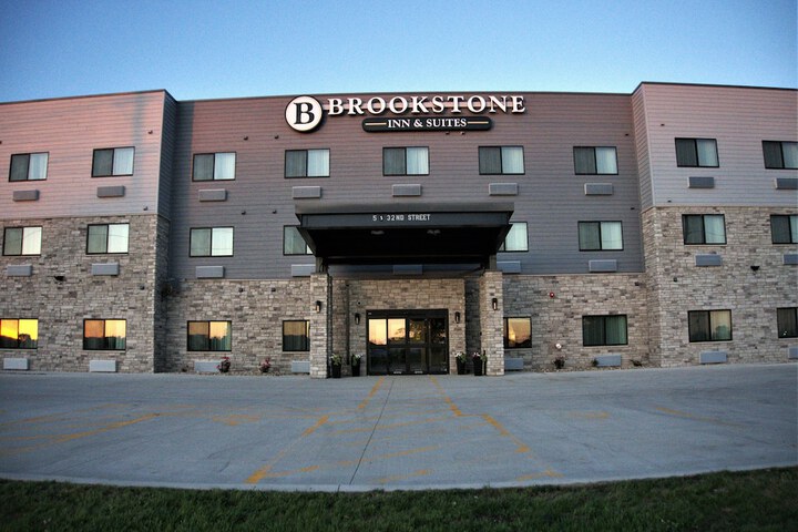 Hotel 2 of 45