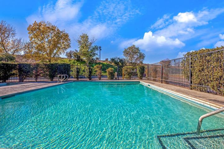 Pool 3 of 27