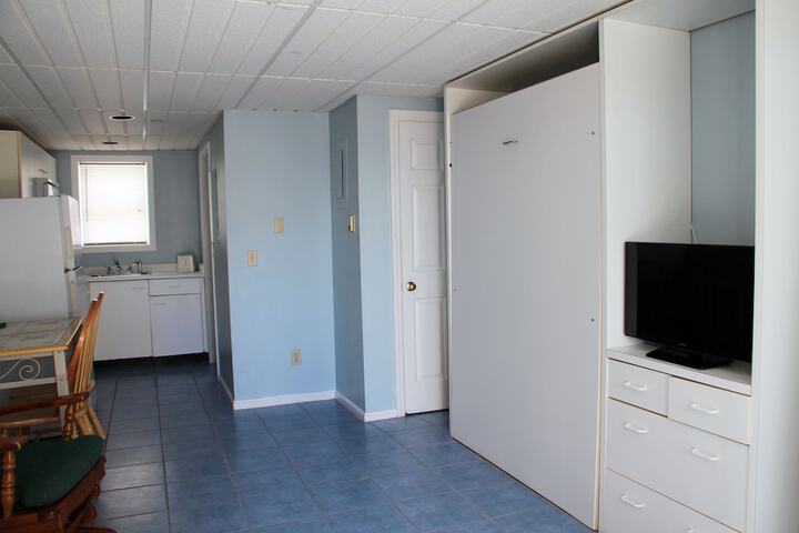 Room 19 of 35