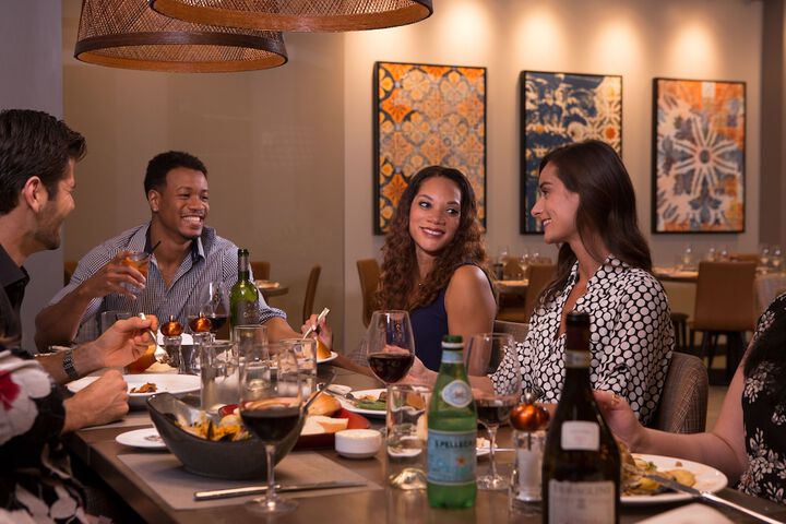 Dining 84 of 106