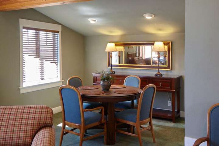 Room 73 of 119