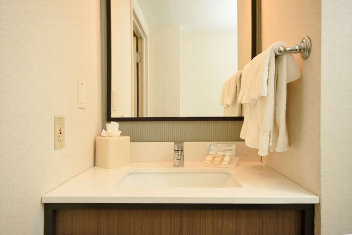 Room 20 of 79