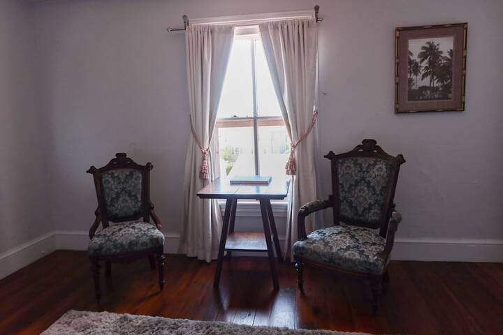 Room 33 of 57