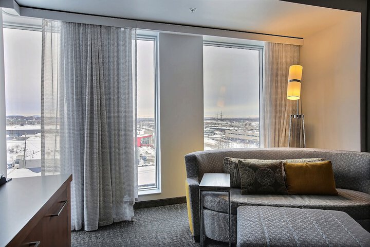 Room 57 of 70