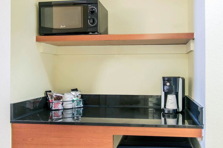 Room 20 of 36