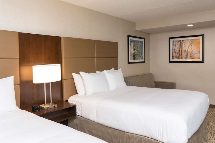 Room 20 of 34