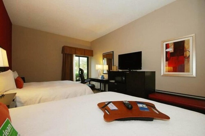 Room 30 of 50