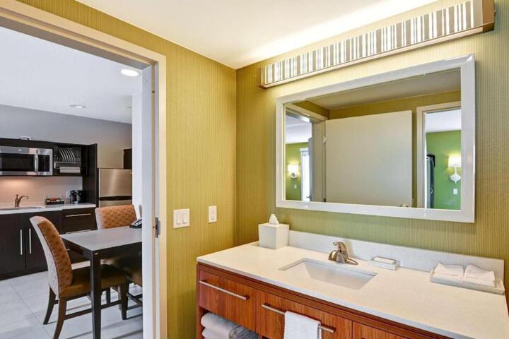 Home2 Suites by Hilton Green Bay