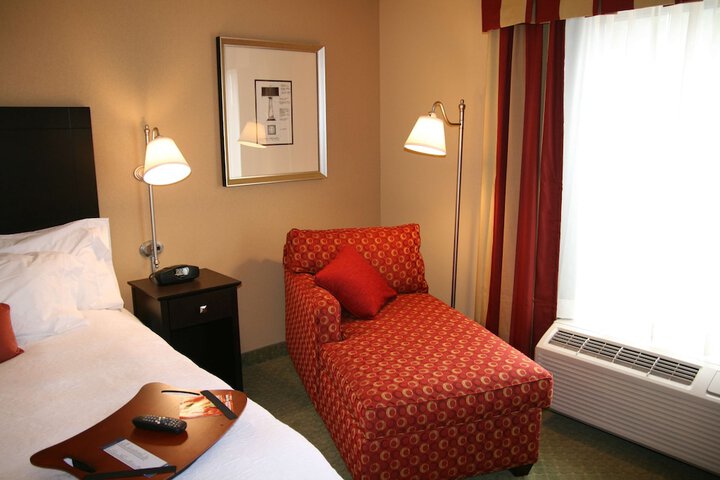 Room 16 of 72