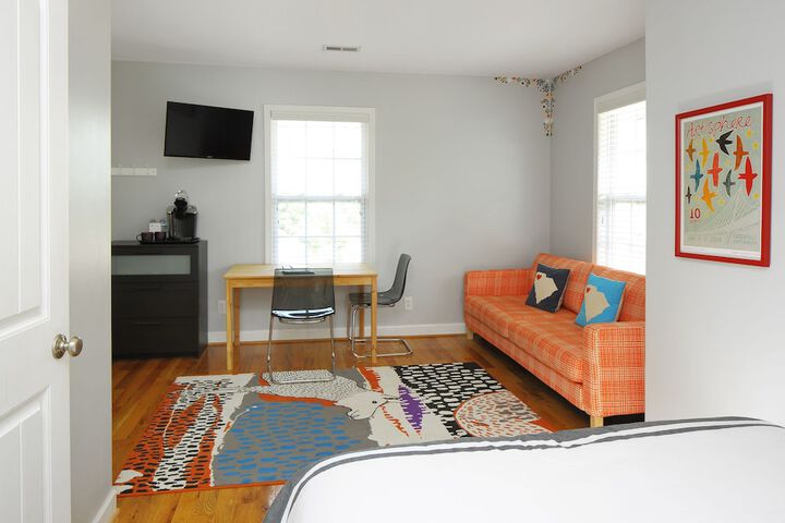 Room 43 of 84