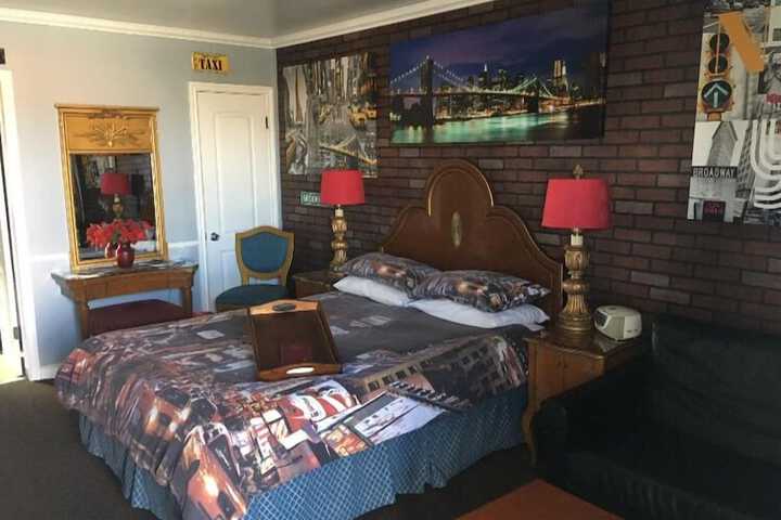 Travel Inn & Suites