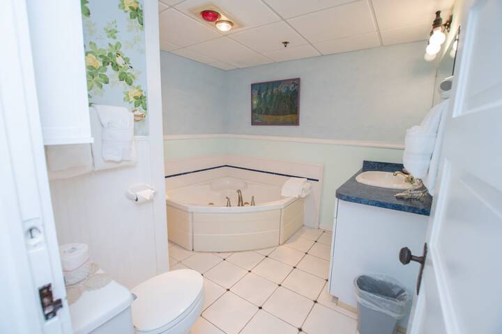 Room 40 of 162