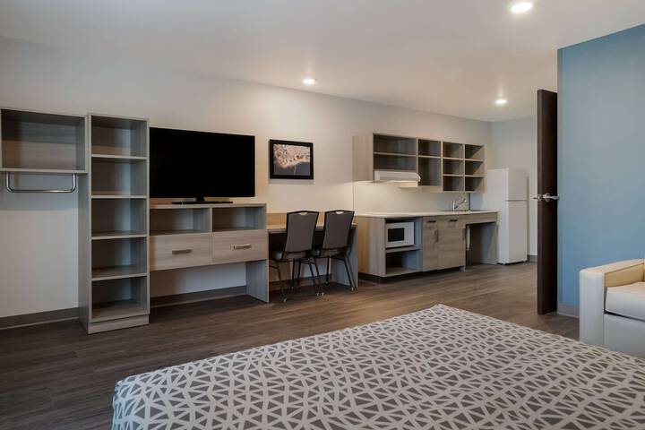 Room 22 of 63