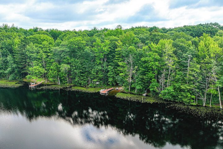 Lakefront Home w / Private Beach in Rhinelander!