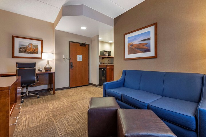 Lift Bridge Lodge an Ascend Collection Hotel