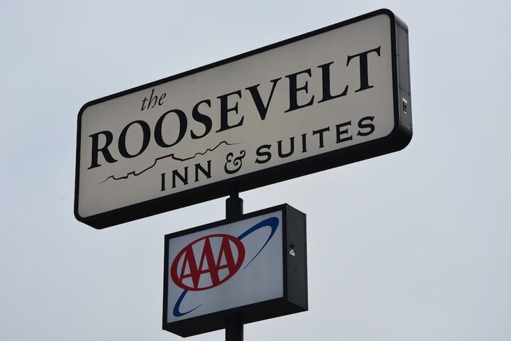 Hotel 2 of 32