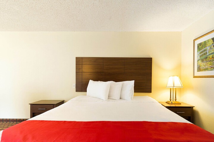 Room 31 of 48
