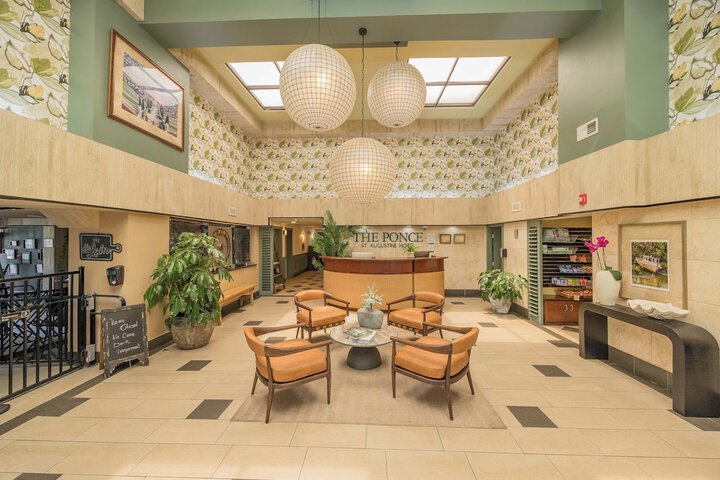 Hotel Interior 14 of 46