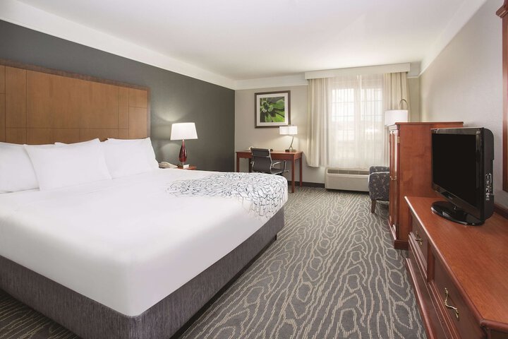 Room 40 of 63