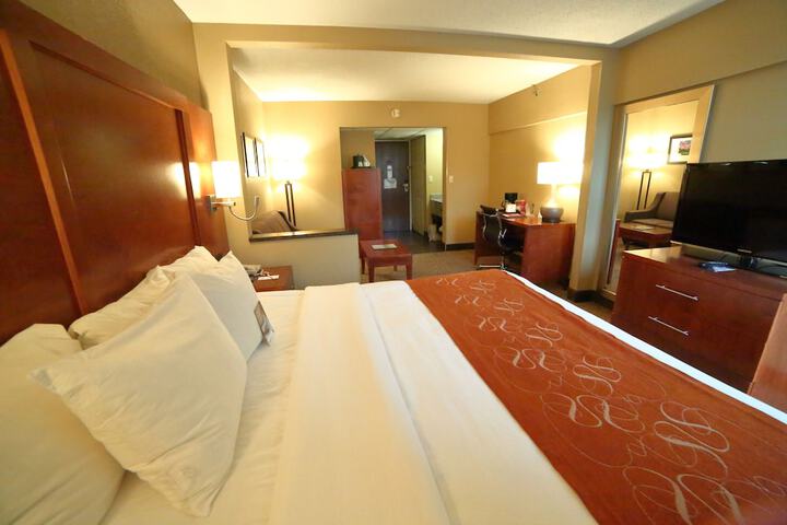 Room 11 of 49