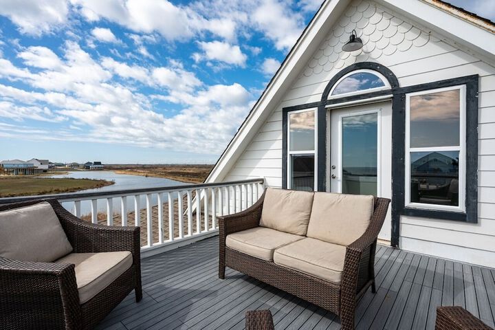 #beach Please 3 Bedroom Home by RedAwning