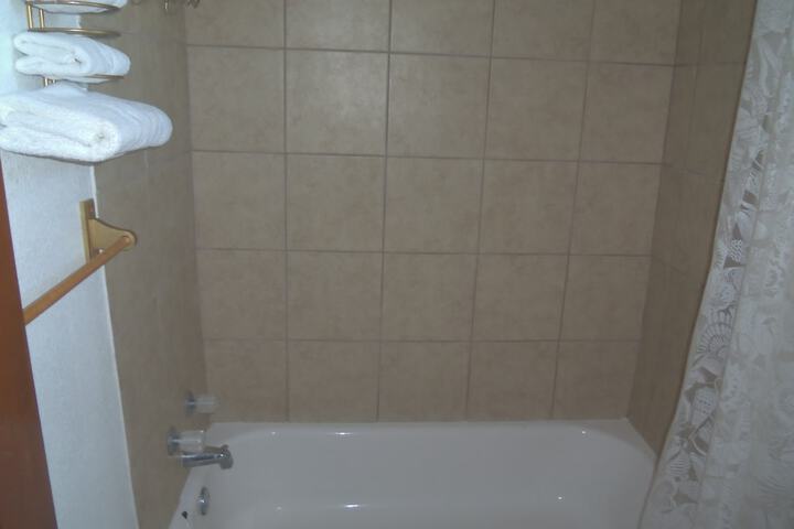 Super 54 Inn