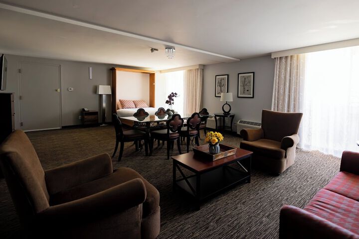 Room 60 of 161