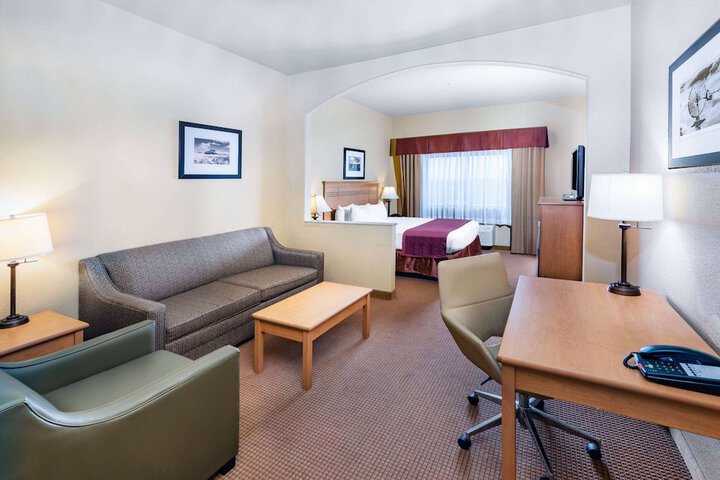 Room 30 of 57