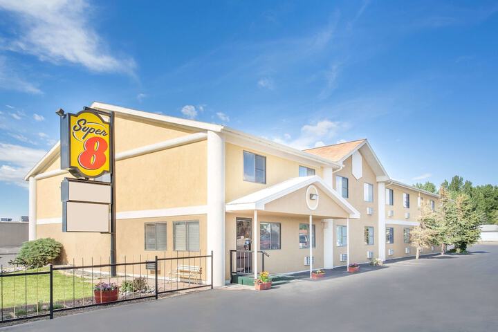 Hotel 2 of 18