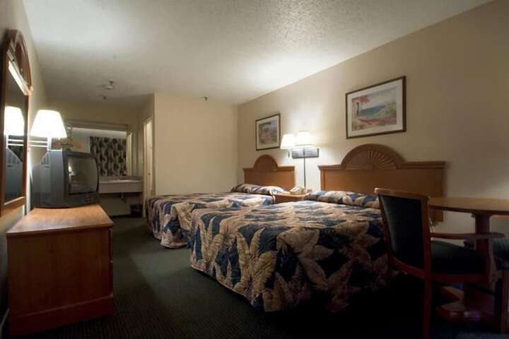 Room 34 of 49