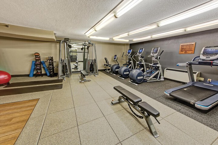 Hilton Knoxville Airport