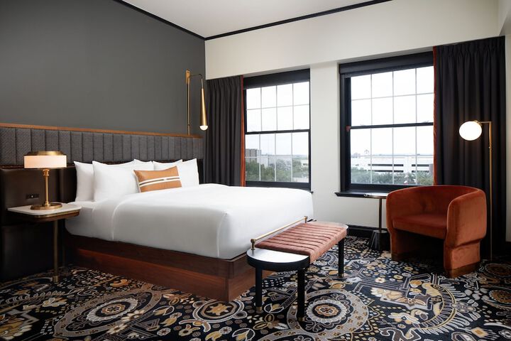 The Lasalle Hotel Bryan College Station, a Tribute Portfolio Hotel