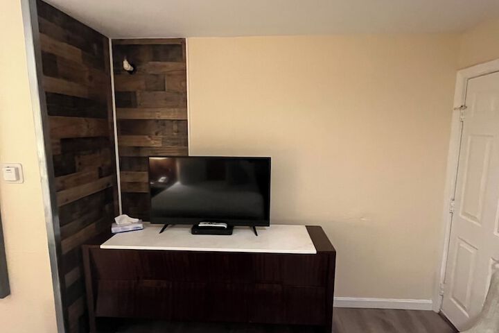 Room 34 of 55