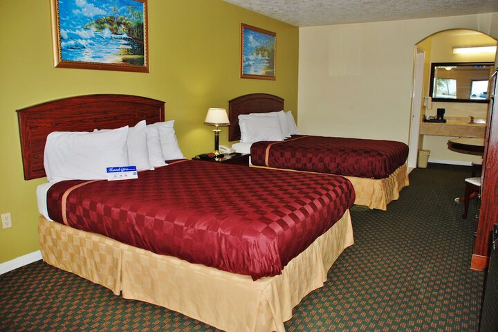 Room 15 of 23