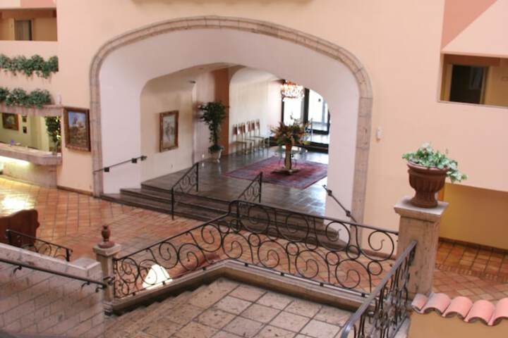 Hotel Interior 11 of 33