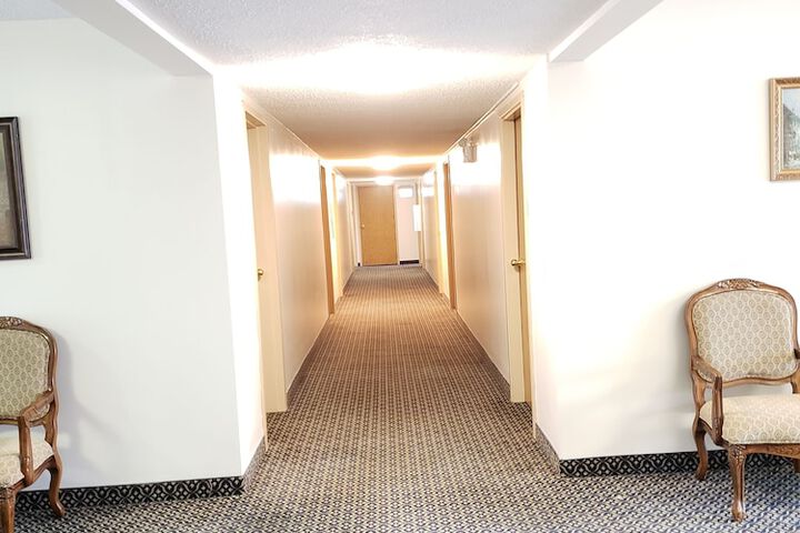 Ballroom/Hall 54 of 55