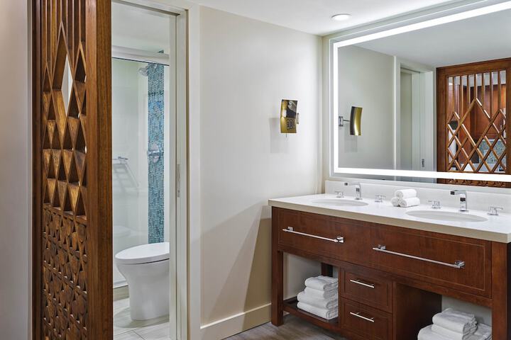 Room 20 of 32