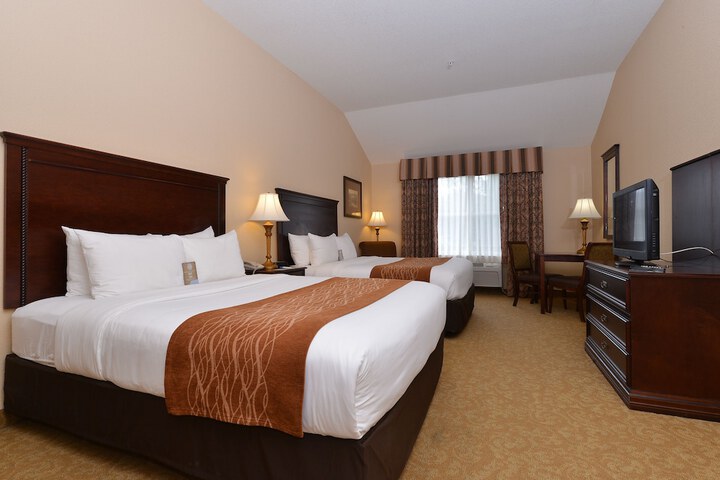 Room 12 of 28