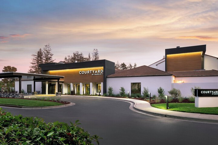 Hotel 2 of 37