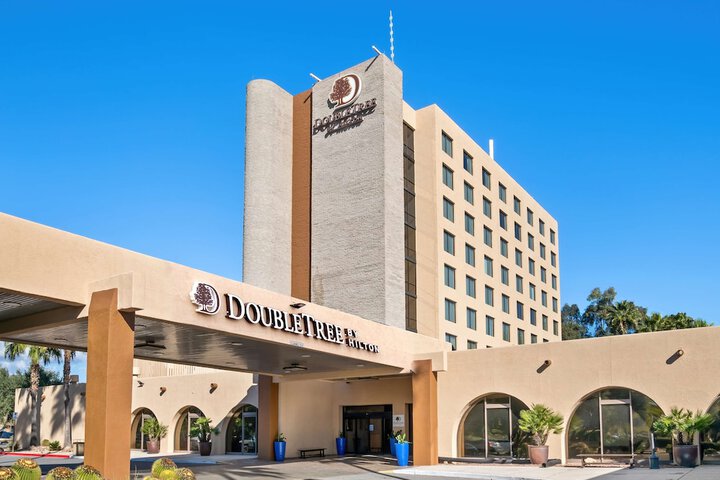Hotel 2 of 44