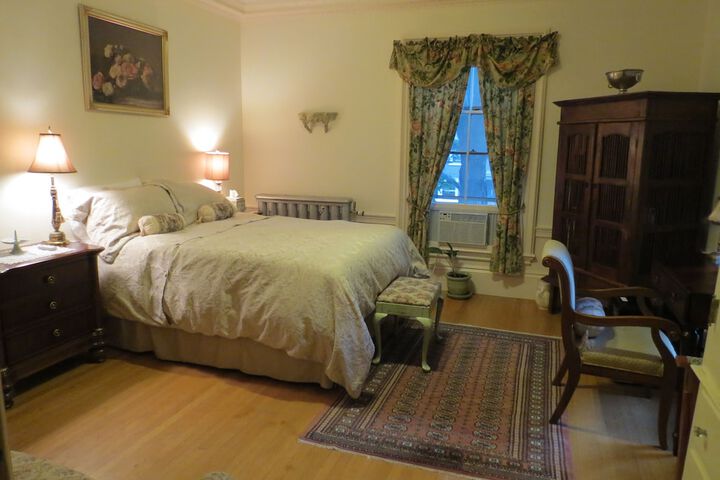 Room 34 of 88